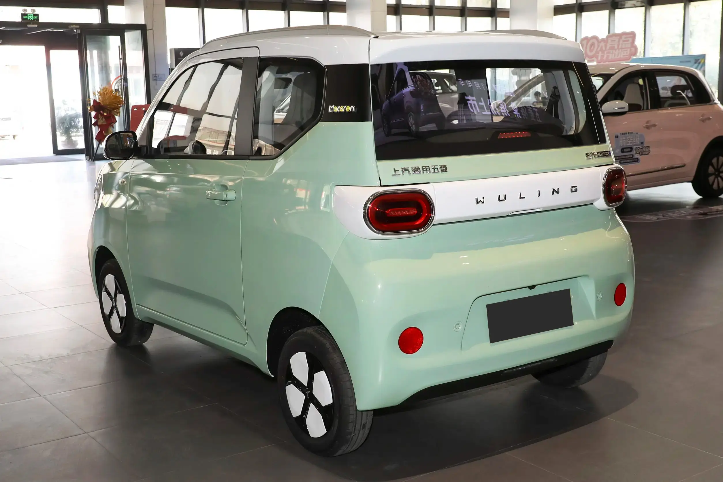 Wuling Electric Mini Car New Energy Vehicles Mini Electric 4 Wheeler Mini Ev Car Cheap Small Cars - Image 6