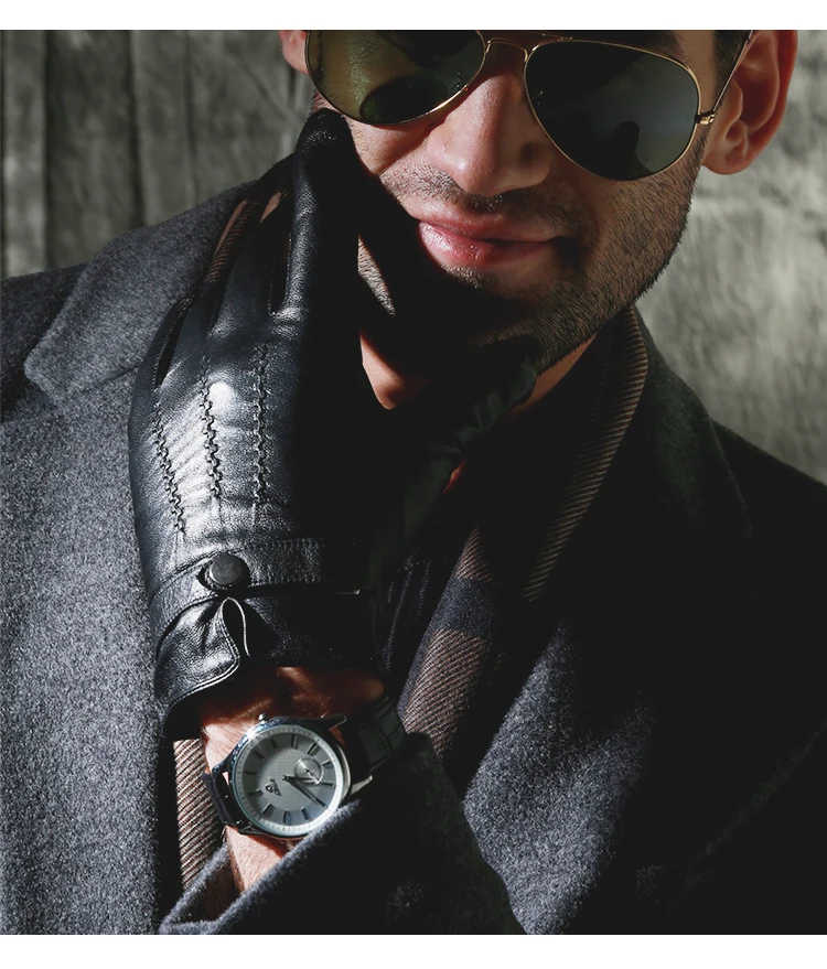 Wholesale Cuero Touch Screen Men Sheepskin Motorcycle Driving Leather Gloves in Winter - Image 8