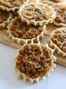 Jamaican gizzada
